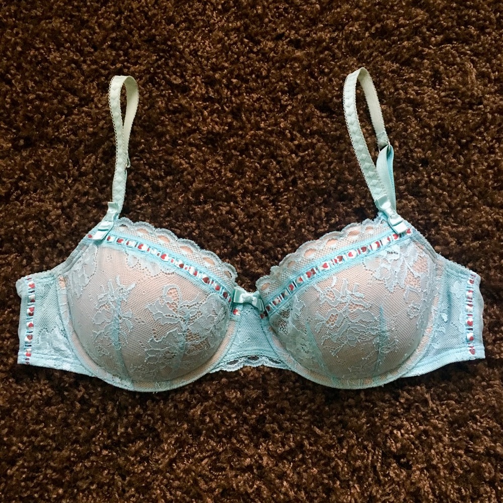 Victoria’s Secret Sexy Heart Lace Light Blue Underwire Bra